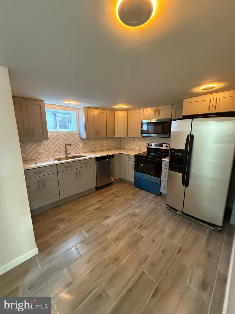 720 DALE DRIVE Silver Spring, MD 20910