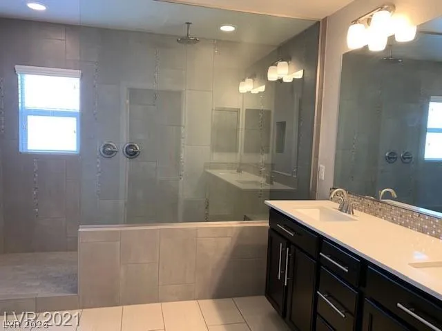 9584 Abbey Pond Avenue Las Vegas, NV 89148
