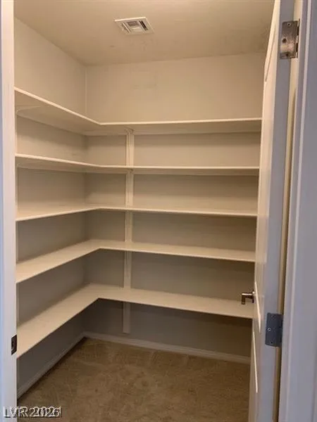 9584 Abbey Pond Avenue Las Vegas, NV 89148