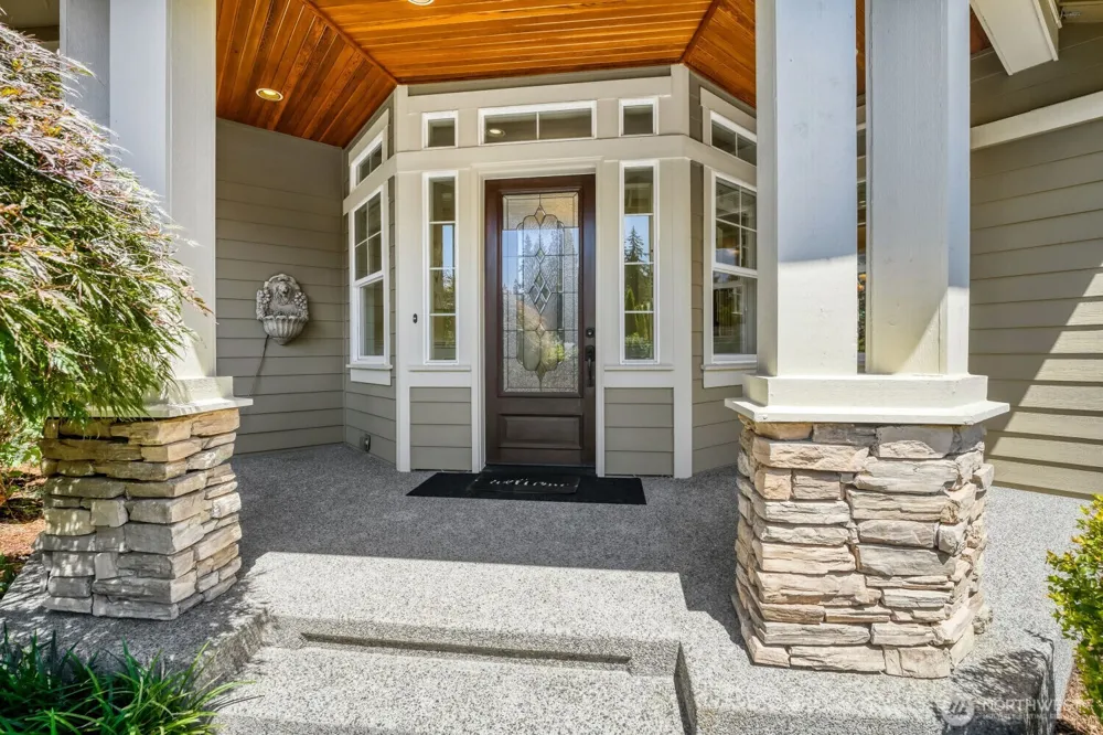 13042 NE 8th Street Bellevue, WA 98005