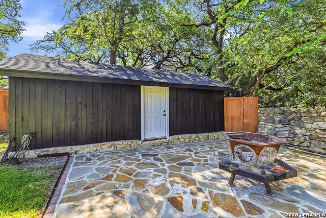 227 W HIGHLAND DR Boerne, TX 78006