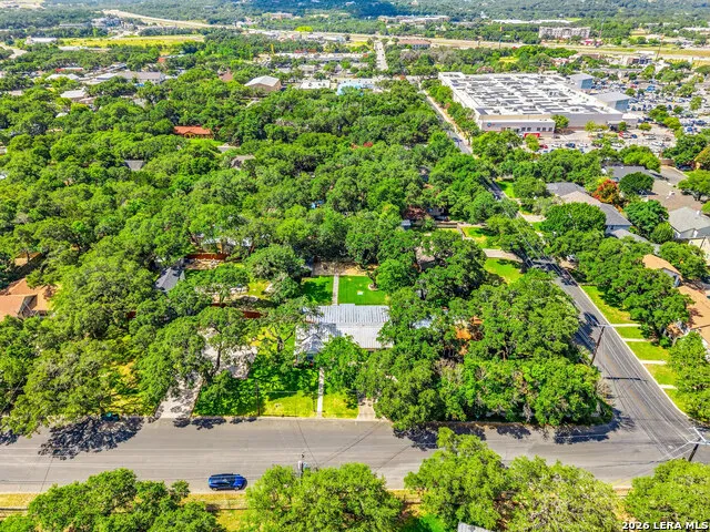 227 W HIGHLAND DR Boerne, TX 78006