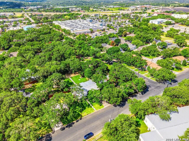 227 W HIGHLAND DR Boerne, TX 78006