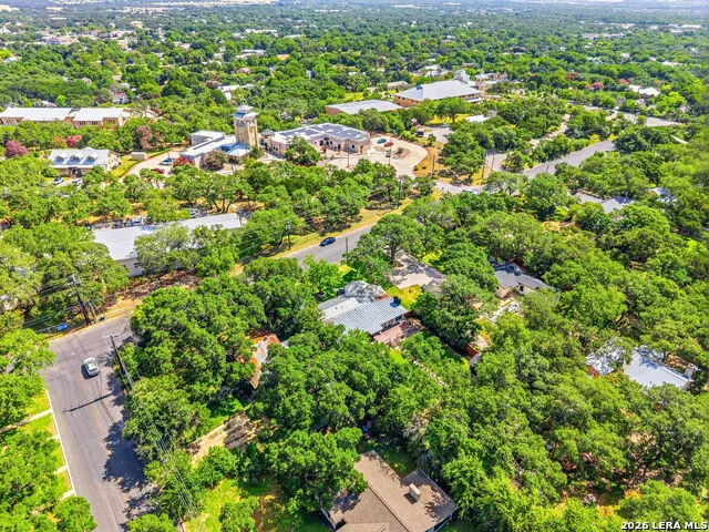 227 W HIGHLAND DR Boerne, TX 78006