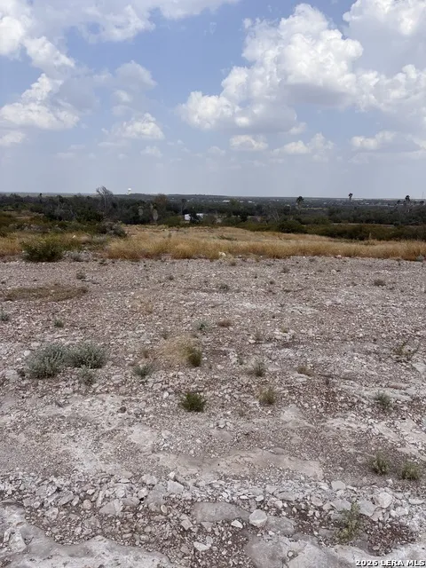368 Paseo Del Lago Eagle Pass, TX 78852