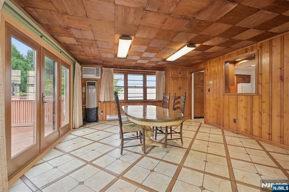 39-18 Jasper Road Fair Lawn, NJ 07410
