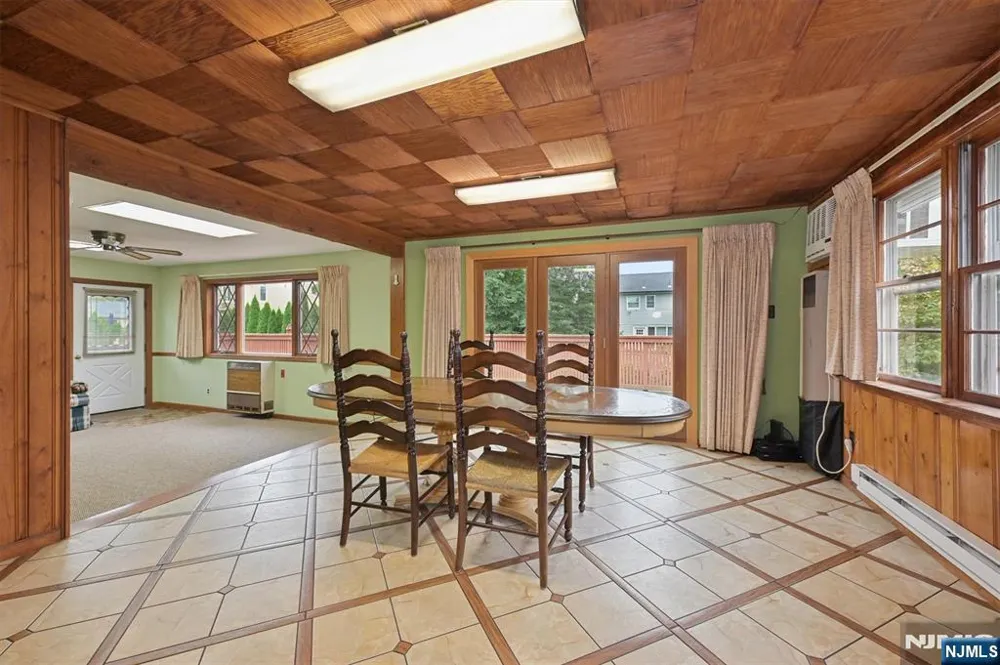 39-18 Jasper Road Fair Lawn, NJ 07410