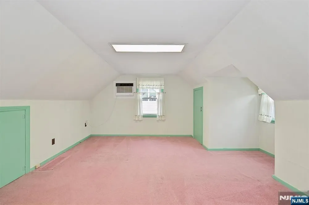 39-18 Jasper Road Fair Lawn, NJ 07410