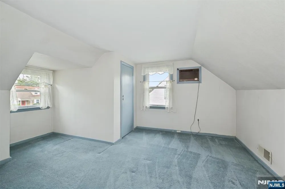 39-18 Jasper Road Fair Lawn, NJ 07410