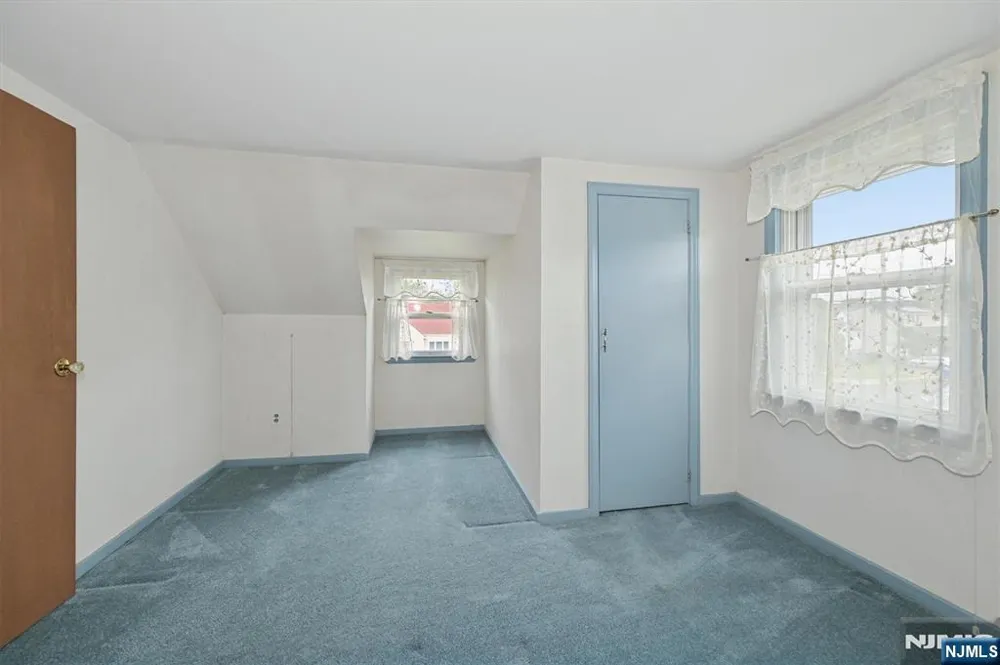 39-18 Jasper Road Fair Lawn, NJ 07410