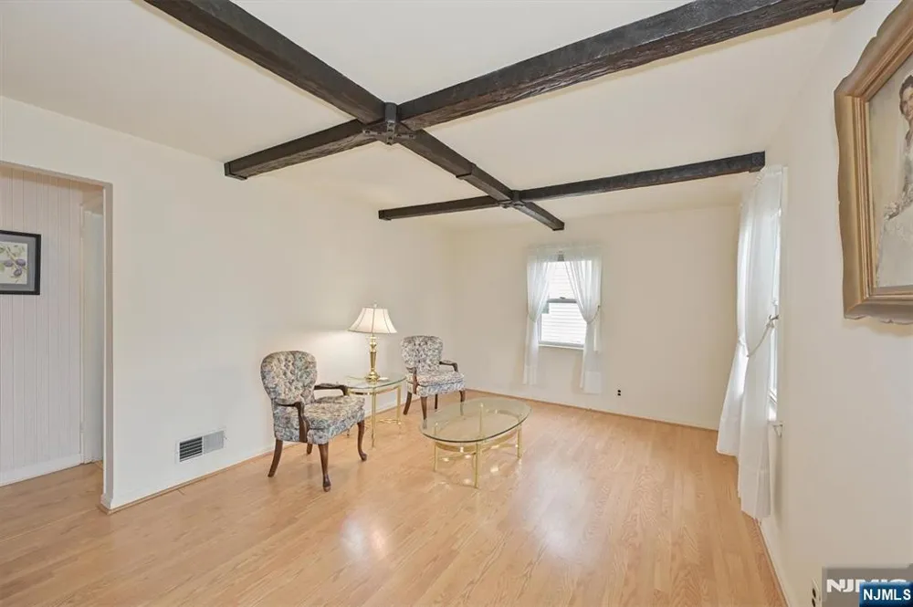 39-18 Jasper Road Fair Lawn, NJ 07410