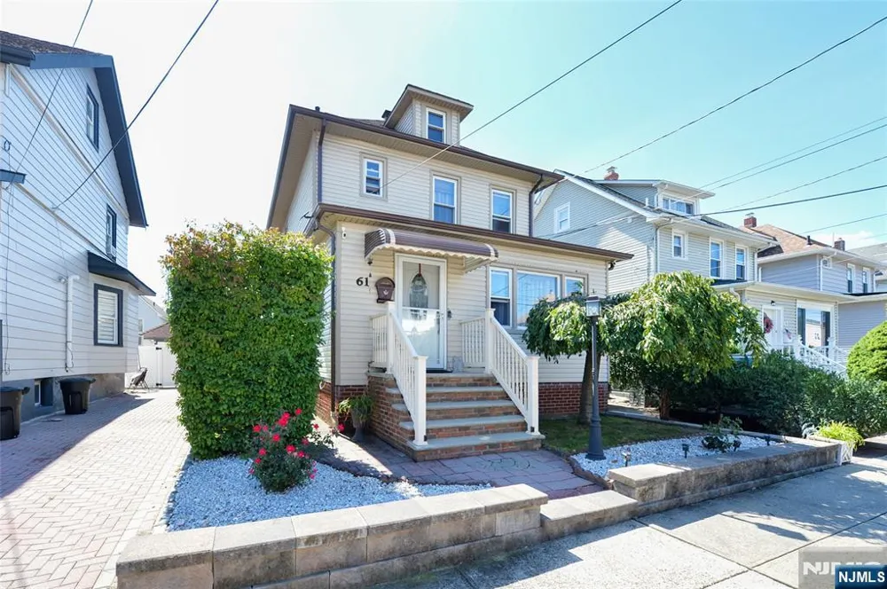 61 Bergen Avenue Clifton, NJ 07011