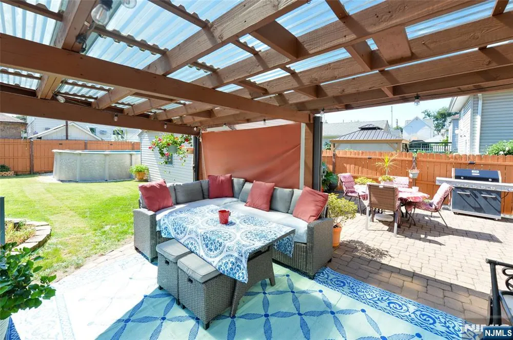 61 Bergen Avenue Clifton, NJ 07011