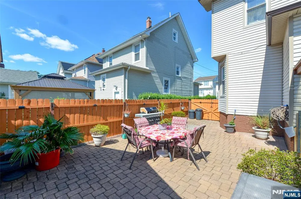 61 Bergen Avenue Clifton, NJ 07011