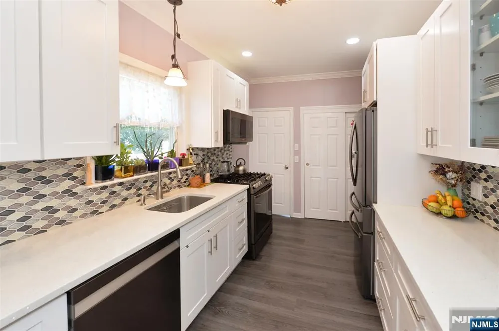 61 Bergen Avenue Clifton, NJ 07011