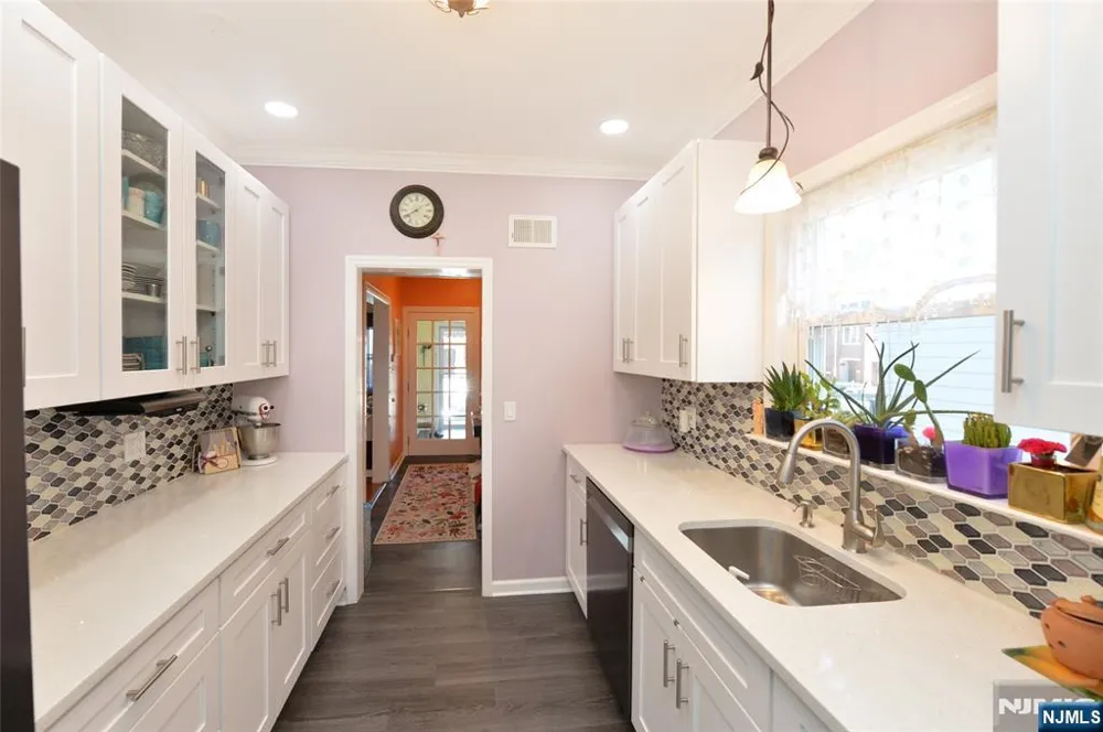 61 Bergen Avenue Clifton, NJ 07011
