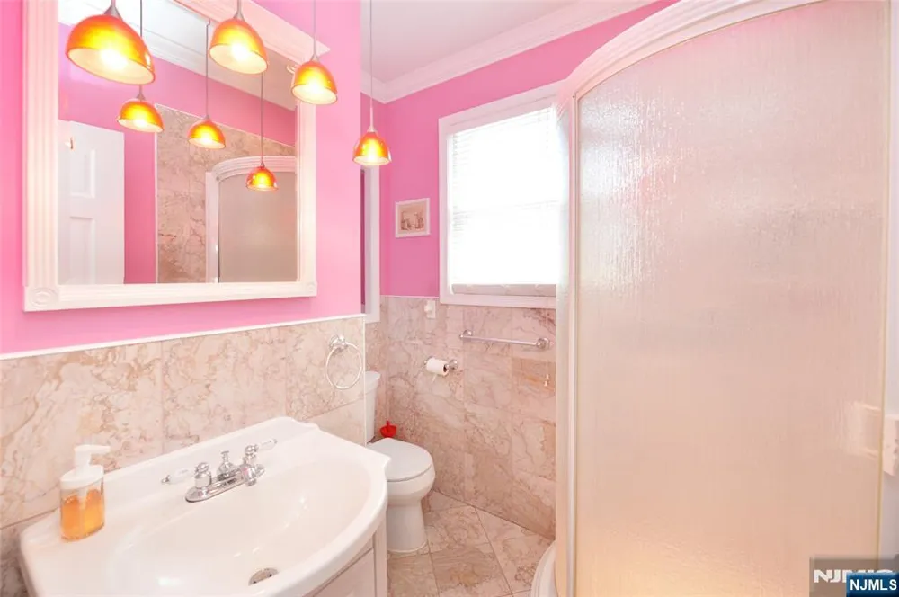 61 Bergen Avenue Clifton, NJ 07011
