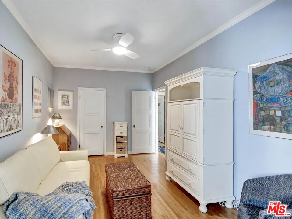 1327 Hayworth Avenue West Hollywood, CA 90046