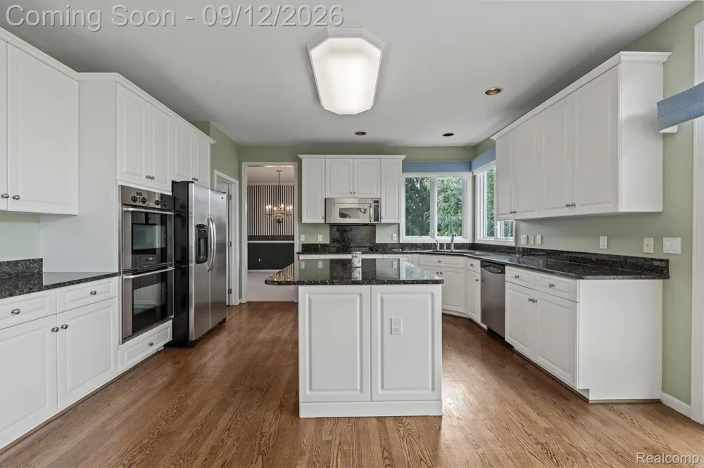 46652 Red Oak Drive Northville Township, MI 48168