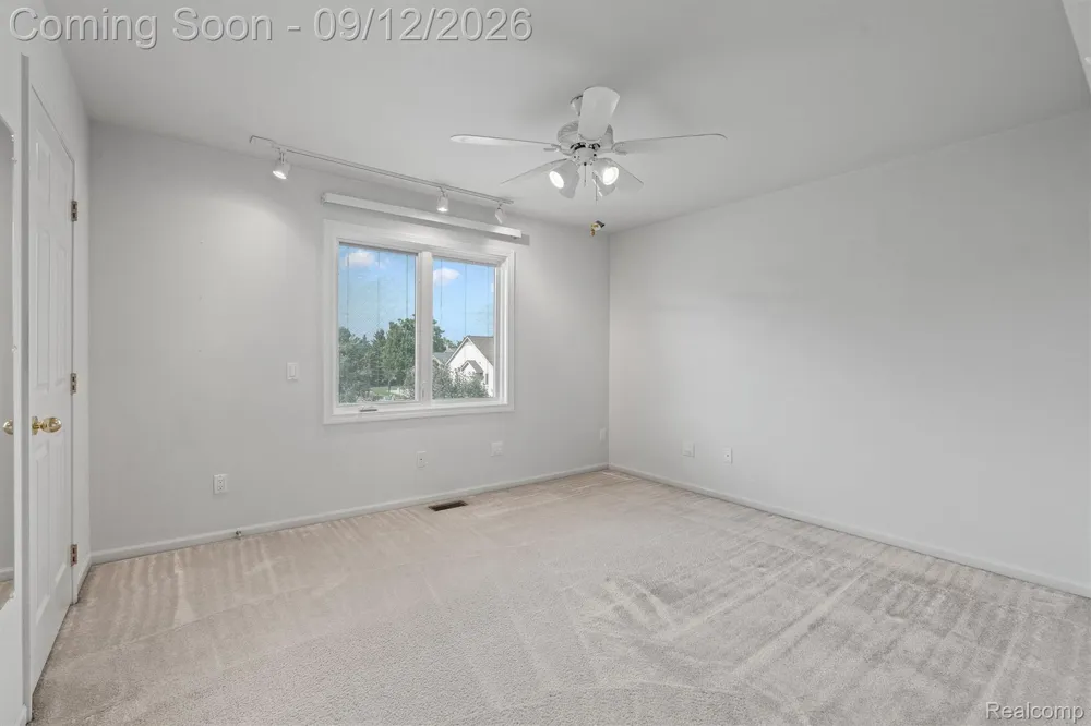 46652 Red Oak Drive Northville Township, MI 48168