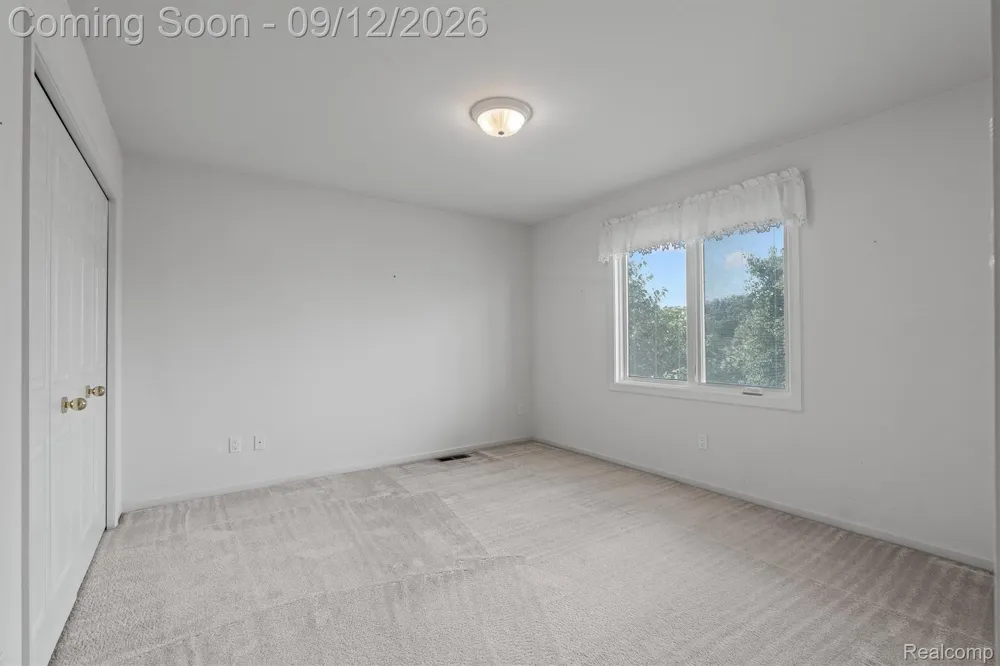 46652 Red Oak Drive Northville Township, MI 48168