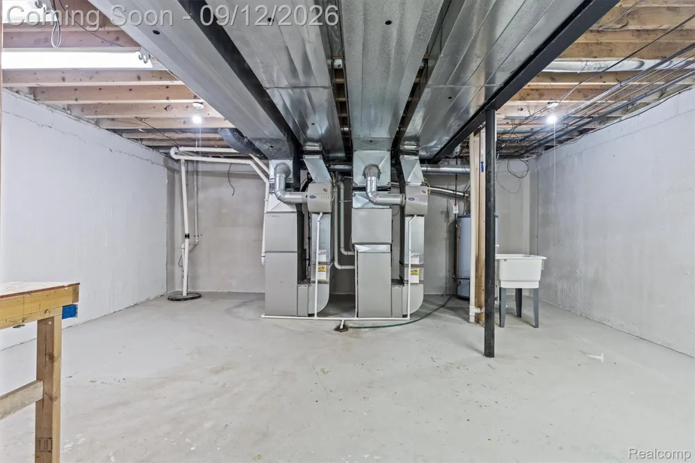 46652 Red Oak Drive Northville Township, MI 48168