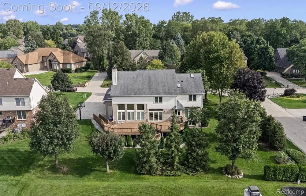 46652 Red Oak Drive Northville Township, MI 48168