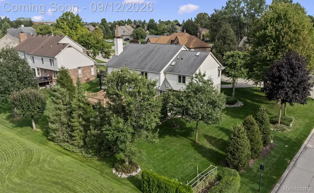 46652 Red Oak Drive Northville Township, MI 48168