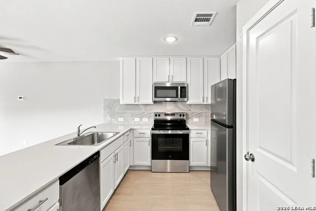 20823 PINON GRV San Antonio, TX 78264