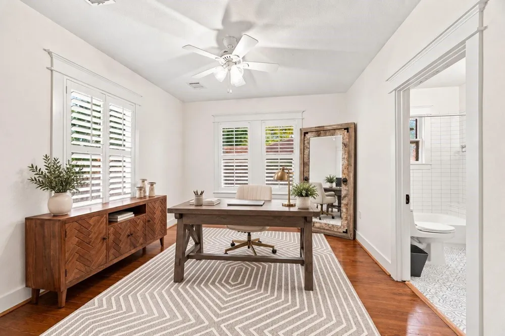 4618 Mcewen Street Houston, TX 77009