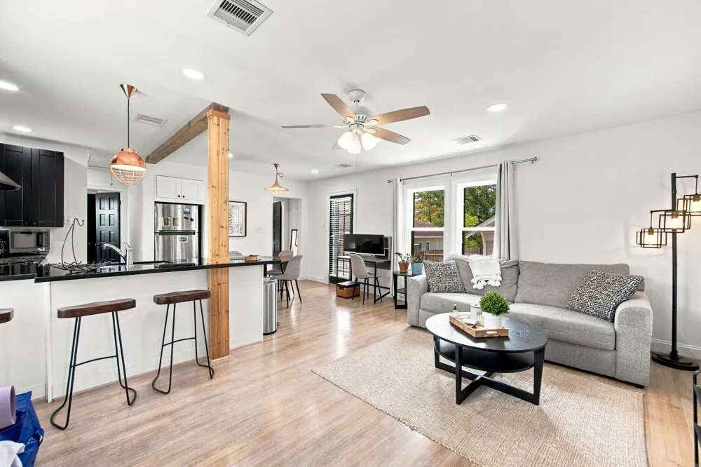 4618 Mcewen Street Houston, TX 77009