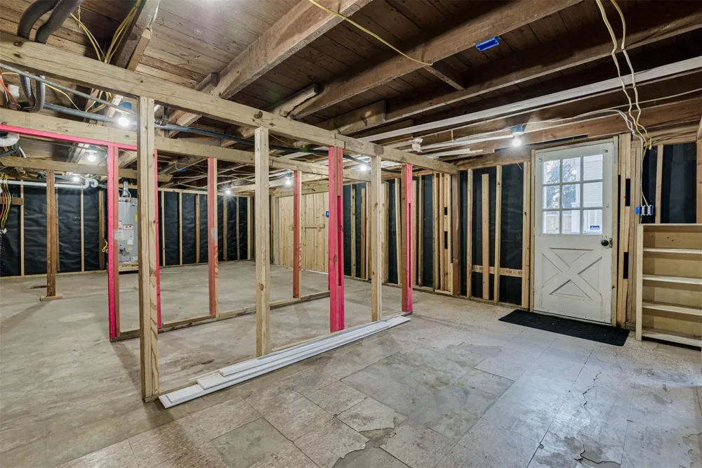 4618 Mcewen Street Houston, TX 77009