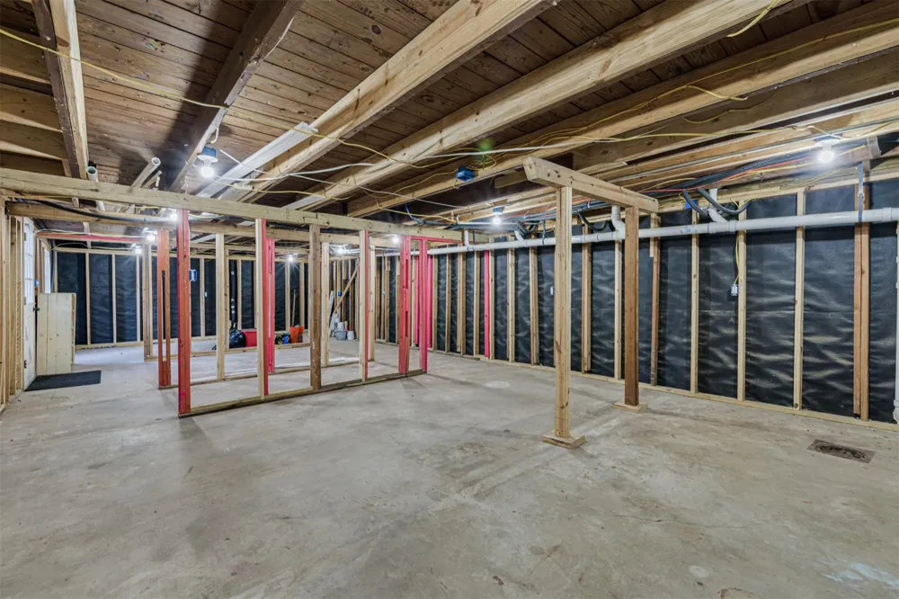 4618 Mcewen Street Houston, TX 77009