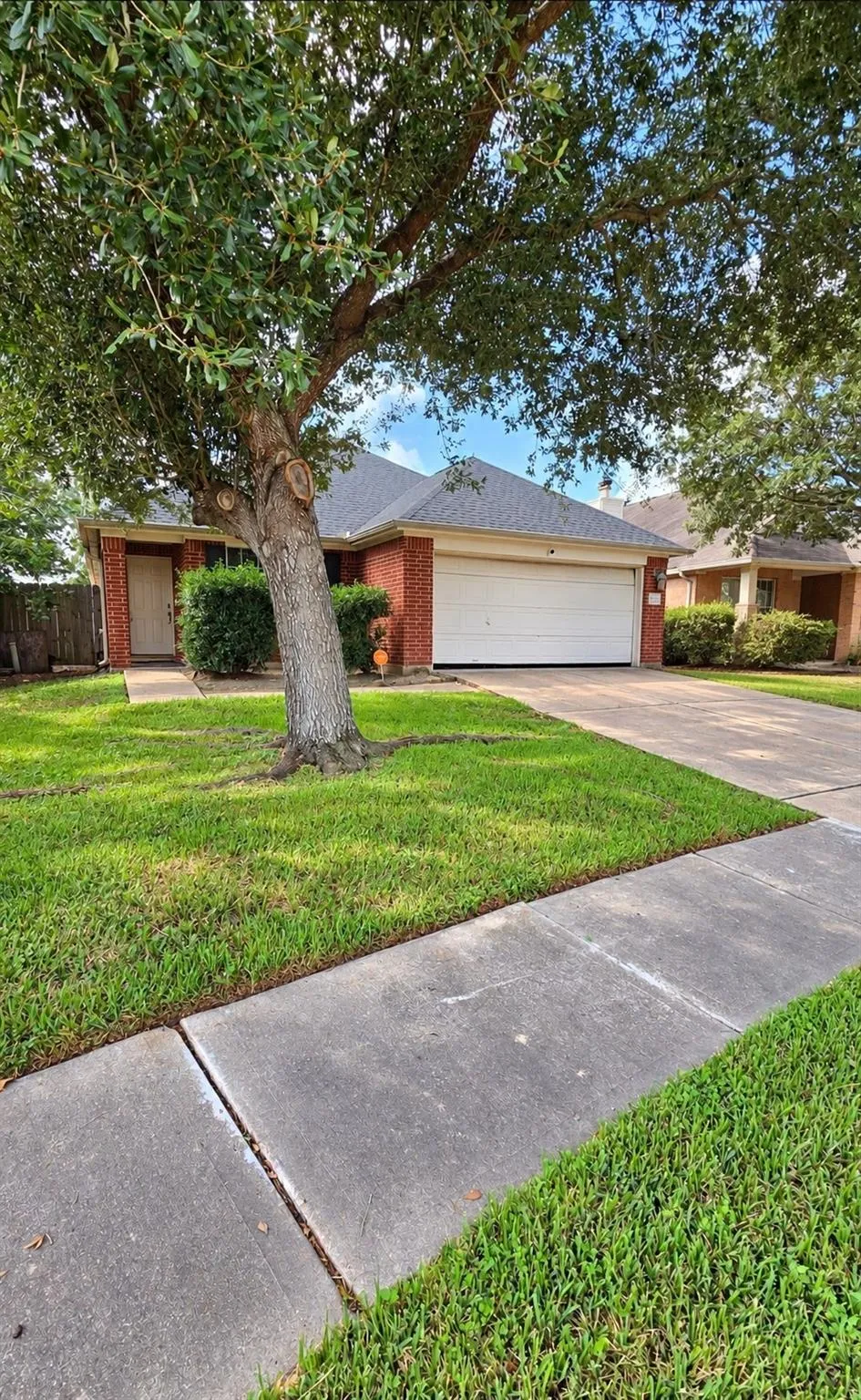 20011 Ravenmeadow Lane Katy, TX 77449