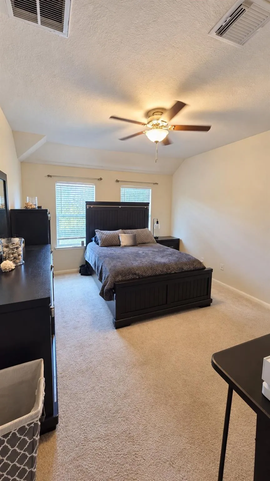 20011 Ravenmeadow Lane Katy, TX 77449