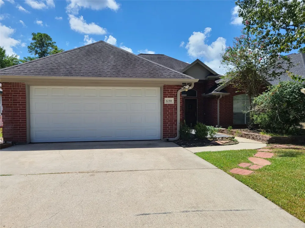 12311 Browning Drive Montgomery, TX 77356