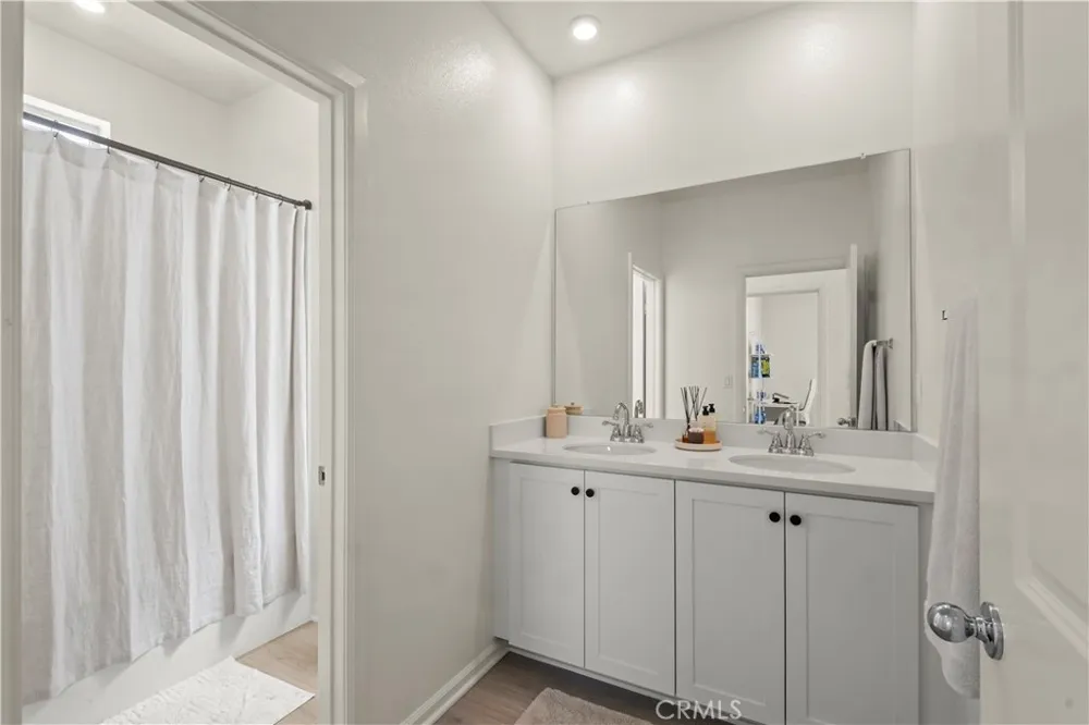 260 Summerville LN Palmdale, CA 93551