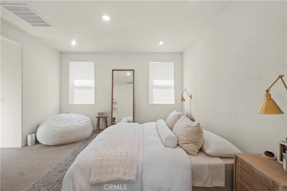 260 Summerville LN Palmdale, CA 93551