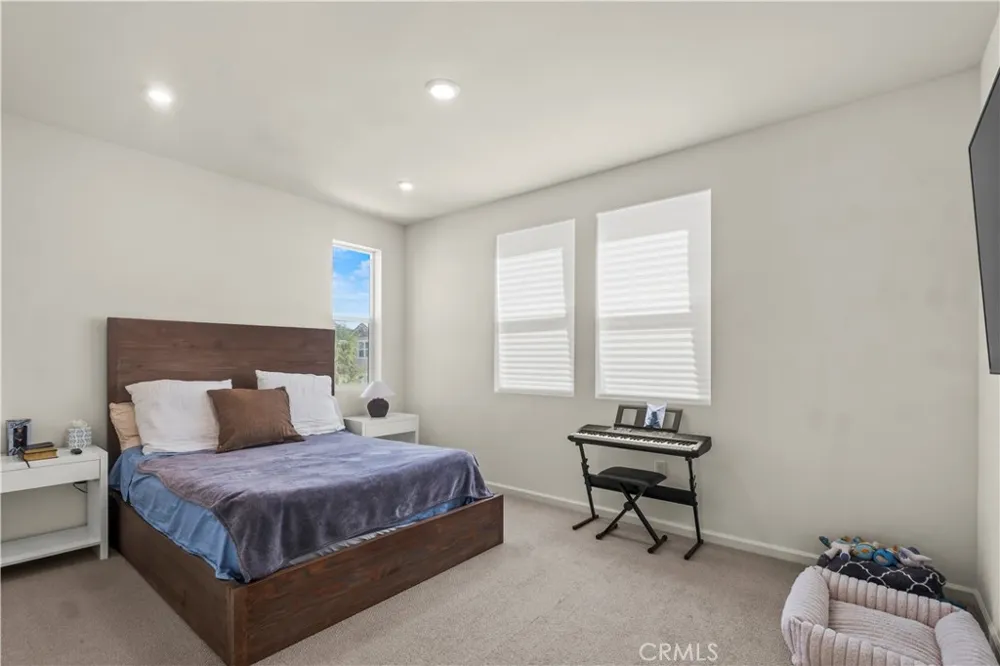 260 Summerville LN Palmdale, CA 93551