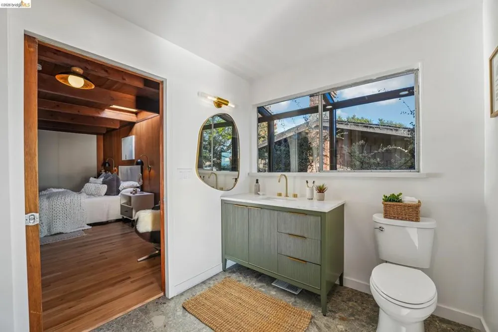 222 Panoramic Way Berkeley, CA 94704