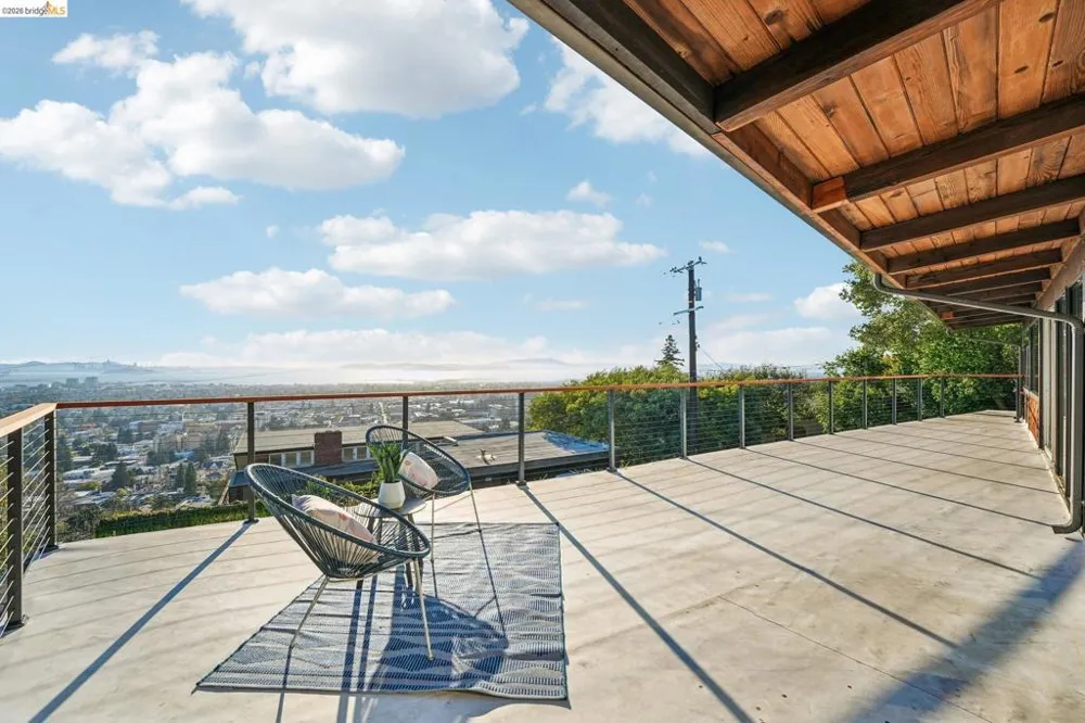 222 Panoramic Way Berkeley, CA 94704