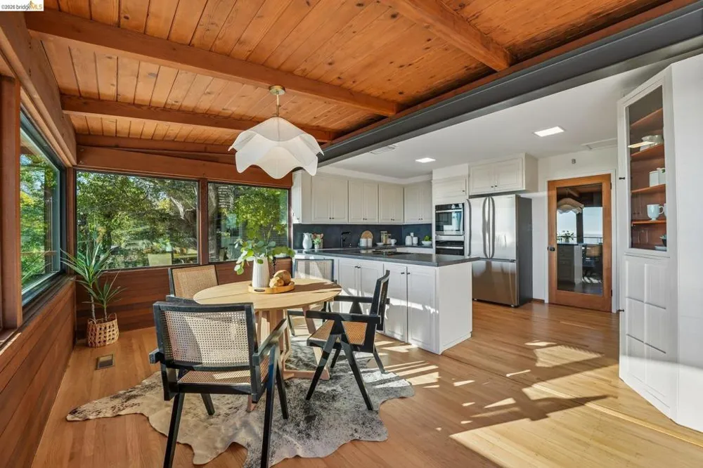 222 Panoramic Way Berkeley, CA 94704