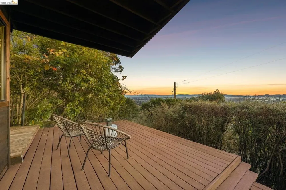 222 Panoramic Way Berkeley, CA 94704