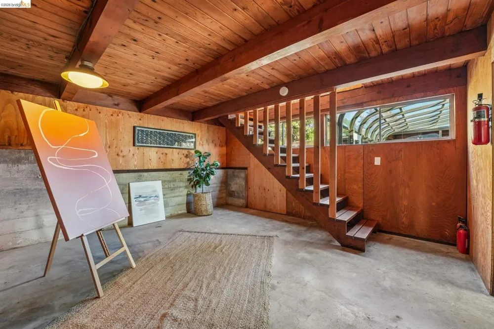 222 Panoramic Way Berkeley, CA 94704