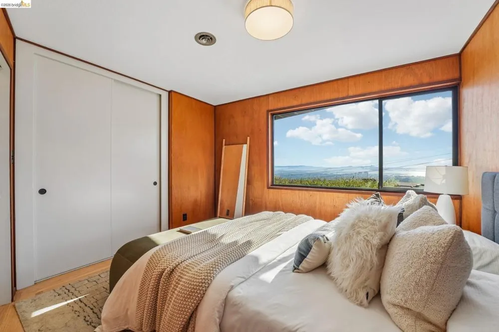 222 Panoramic Way Berkeley, CA 94704