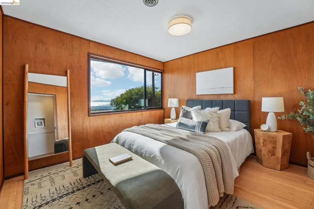222 Panoramic Way Berkeley, CA 94704