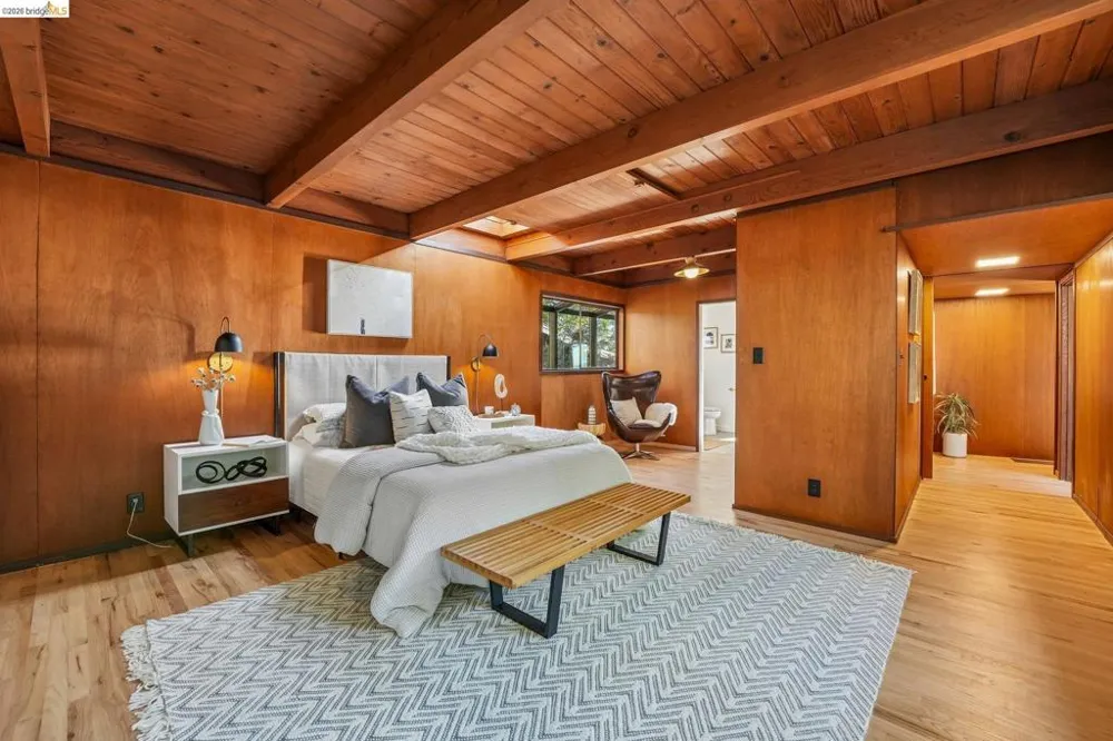 222 Panoramic Way Berkeley, CA 94704