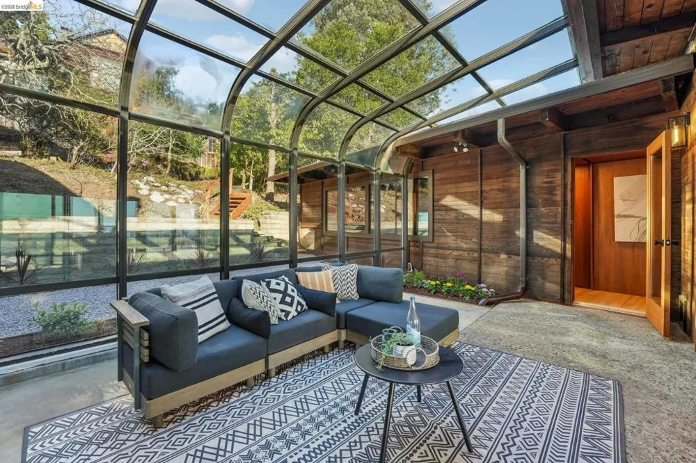 222 Panoramic Way Berkeley, CA 94704