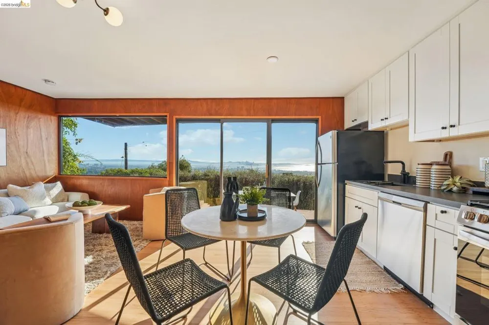 222 Panoramic Way Berkeley, CA 94704