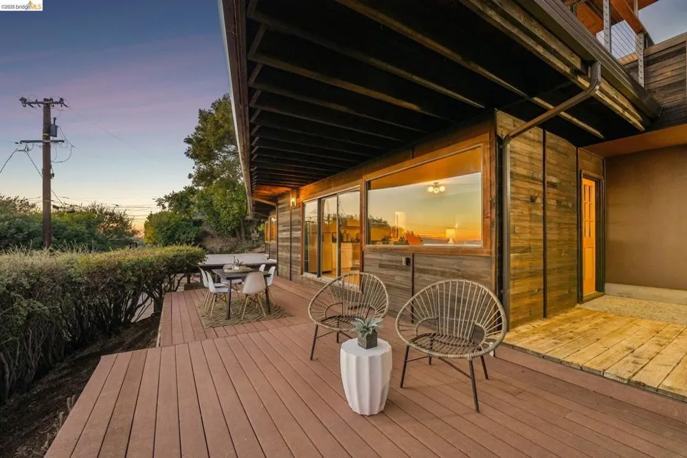 222 Panoramic Way Berkeley, CA 94704